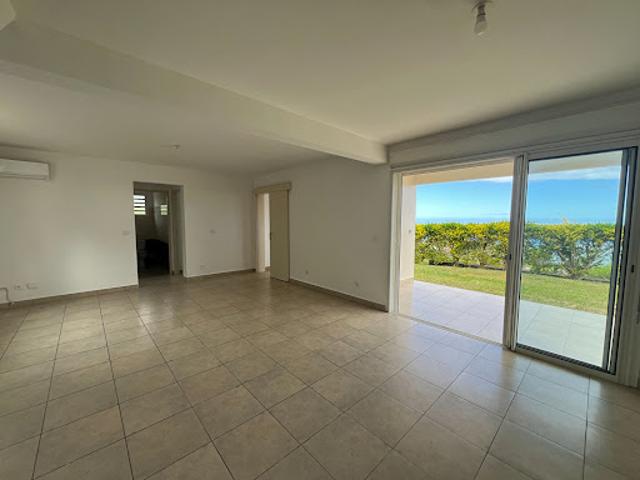 Vente Maison 4 pièces 84 m2 Les trois bassins