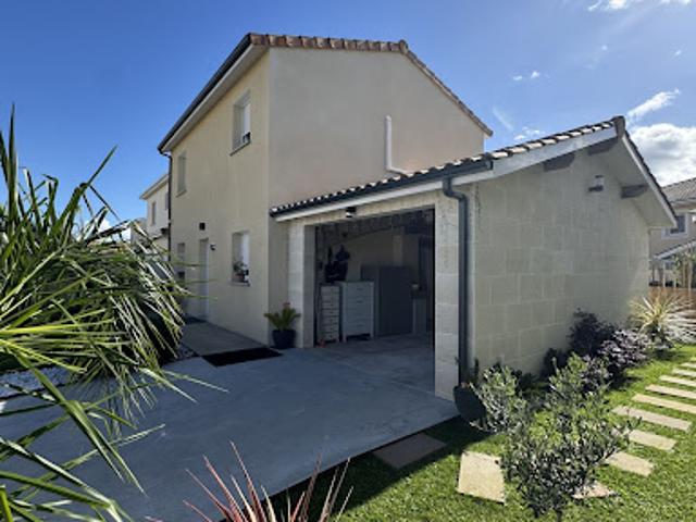 Vente Maison 4 pièces 84 m2 Macau