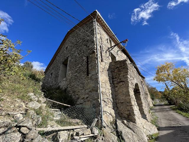 Vente Maison 4 pièces 84 m2 Saint André de Majencoules