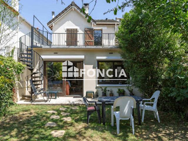 Vente Maison 4 pièces 85.32 m2 Antony