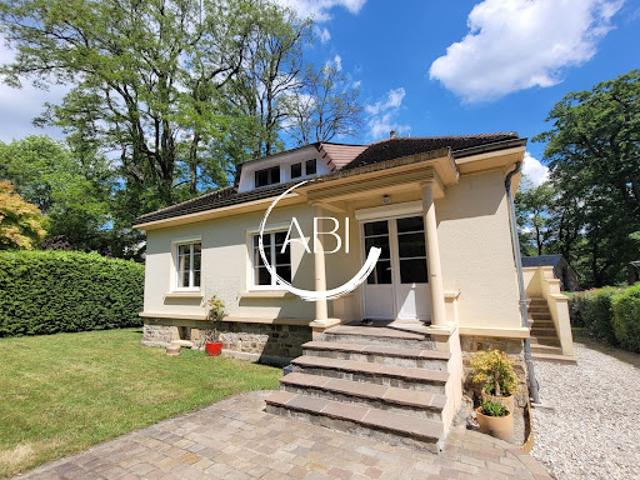 Vente Maison 4 pièces 85 m2 Bagnoles de l'Orne Normandie