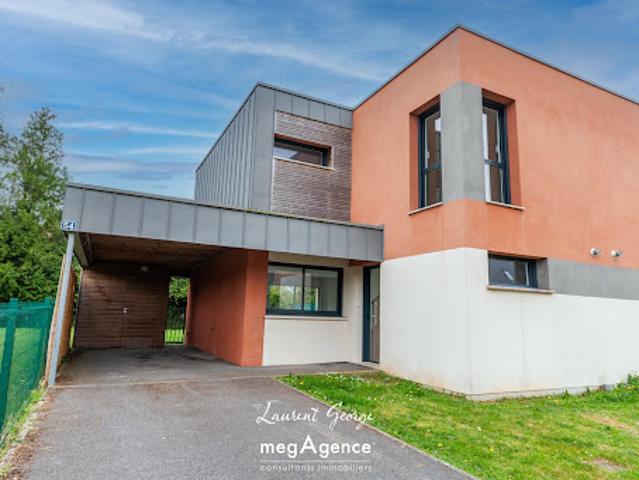 Vente Maison 4 pièces 85 m2 Isneauville