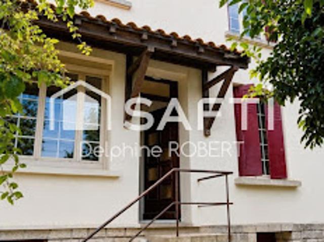 Vente Maison 4 pièces 85 m2 Saintes