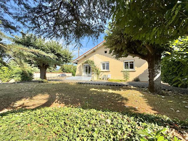 Vente Maison 4 pièces 86.02 m2 Vic en Bigorre
