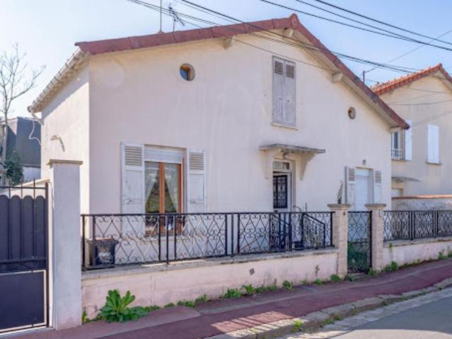 Vente Maison 4 pièces 86.42 m2 La Varenne Saint Hilaire