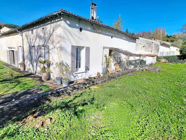 Vente Maison 4 pièces 86 m2 Avy