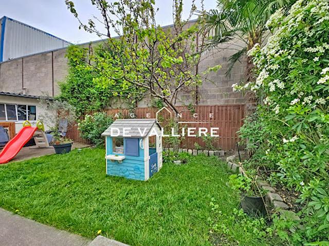 Vente Maison 4 pièces 86 m2 Nanterre
