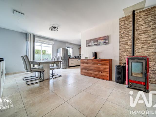 Vente Maison 4 pièces 103 m2 Charly Oradour