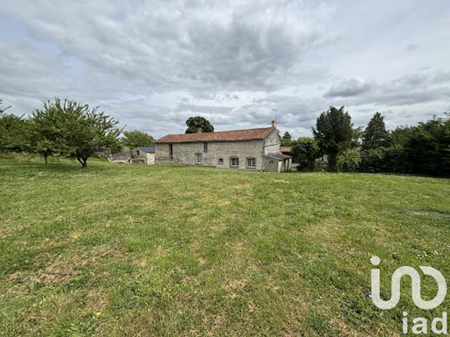 Vente Maison 4 pièces 87 m2 Monts sur Guesnes