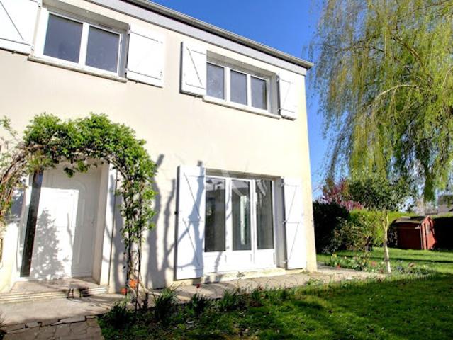 Vente Maison 4 pièces 88.09 m2 Maurepas
