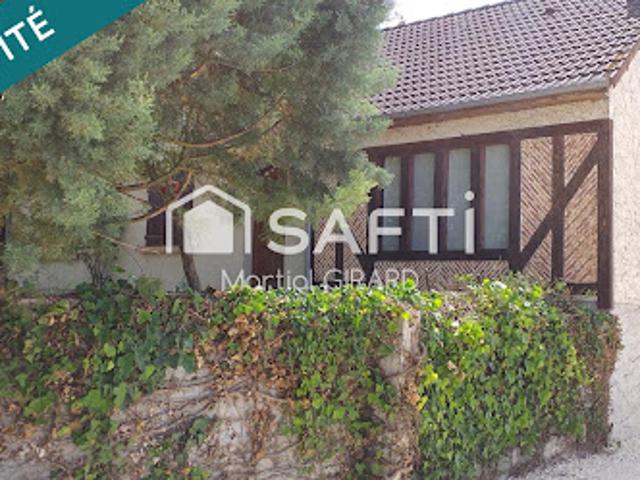 Vente Maison 4 pièces 88 m2 Mehun sur Yèvre