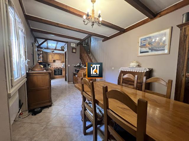 Vente Maison 4 pièces 89.47 m2 Saint Geniès de Malgoirès