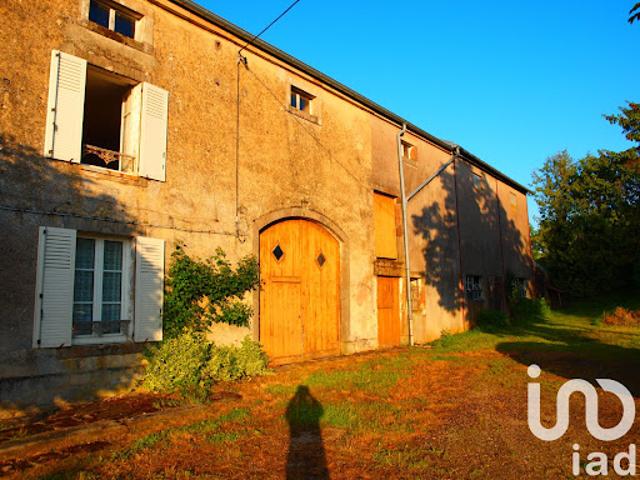 Vente Maison 4 pièces 900 m2 Regnévelle