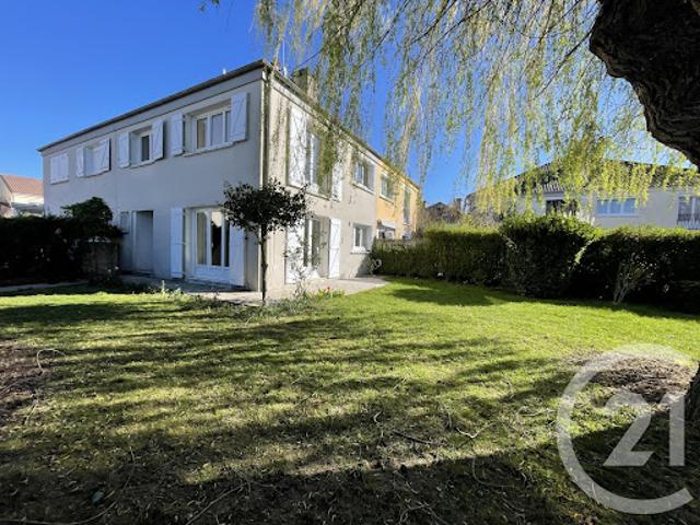 Vente Maison 4 pièces 90.68 m2 Maurepas
