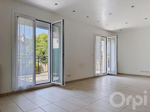 Vente Maison 4 pièces 90.66 m2 Maisons Alfort