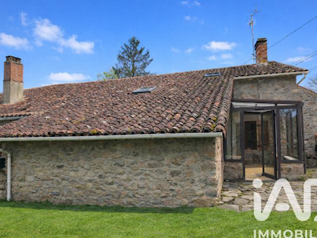 Vente Maison 4 pièces 90 m2 Saulgond