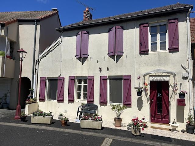 Vente Maison 4 pièces 90 m2 Saint Eloy les Mines