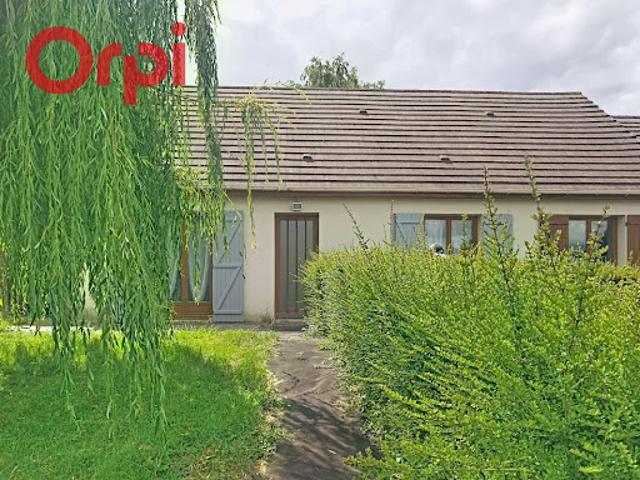 Vente Maison 4 pièces 90 m2 Saint Hilaire la Gravelle