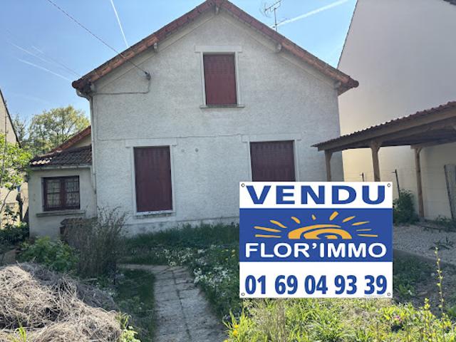 Vente Maison 4 pièces 90 m2 Sainte genevieve des bois
