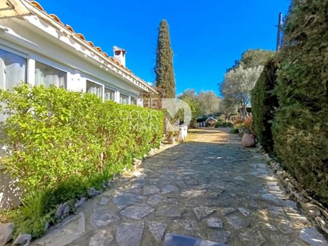 Vente Maison 4 pièces 90 m2 Six Fours les Plages