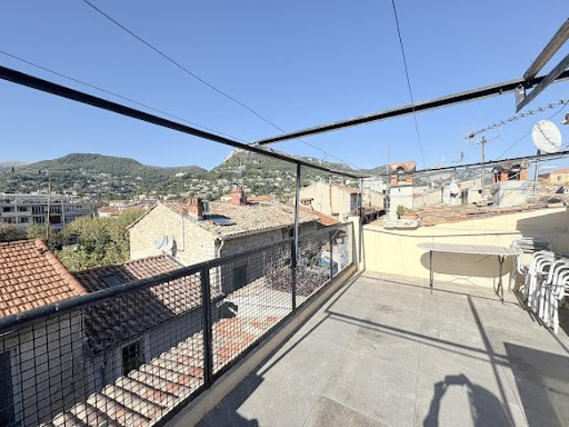 Vente Maison 4 pièces 91.38 m2 Vence