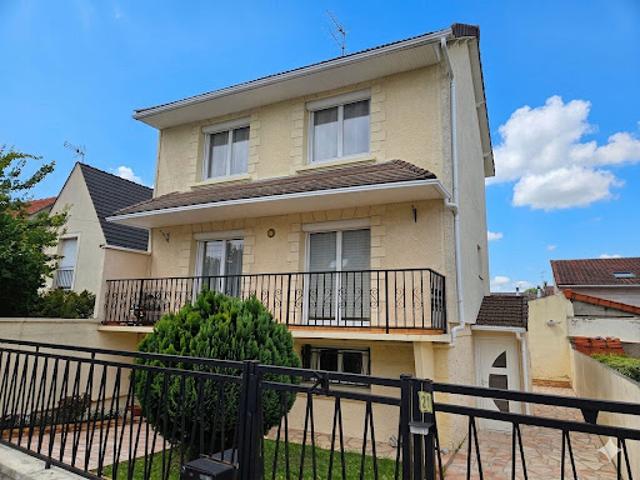 Vente Maison 4 pièces 91.41 m2 Tremblay en France