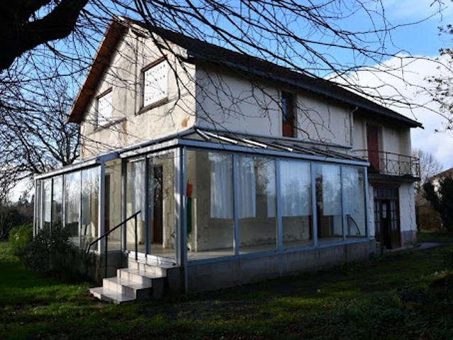 Vente Maison 4 pièces 91 m2 Mauprévoir