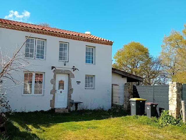 Vente Maison 4 pièces 91 m2 Saint Georges de Pointindoux