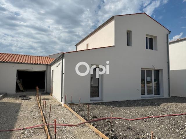 Vente Maison 4 pièces 92.61 m2 Saint Sulpice de Royan