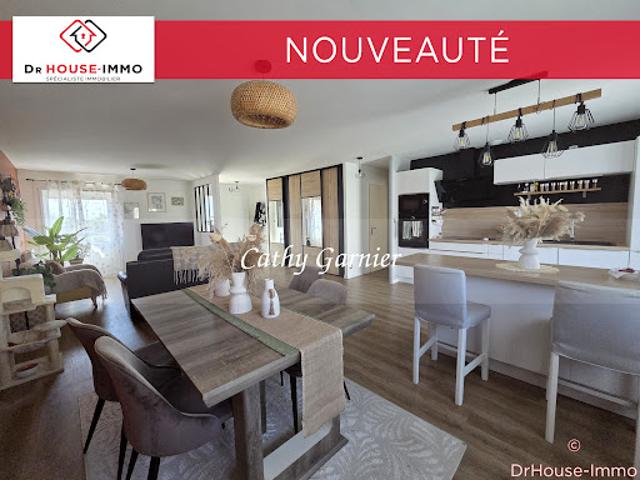 Vente Maison 4 pièces 92 m2 Jaunay Clan