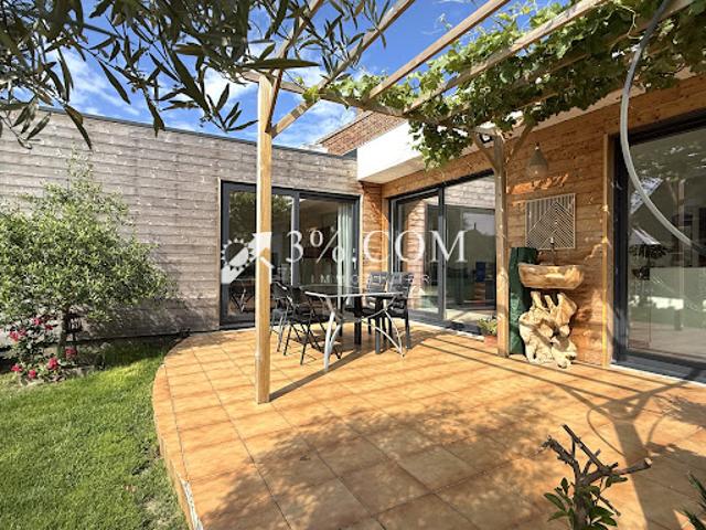 Vente Maison 4 pièces 92 m2 Neuville en Ferrain
