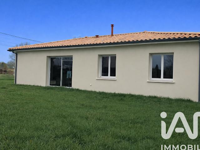 Vente Maison 4 pièces 92 m2 Saint Ciers d'Abzac