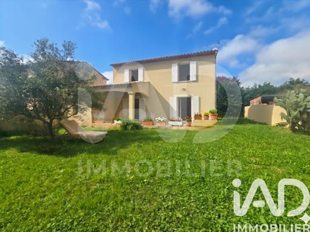 Vente Maison 4 pièces 92 m2 Saint Geniès de Malgoirès