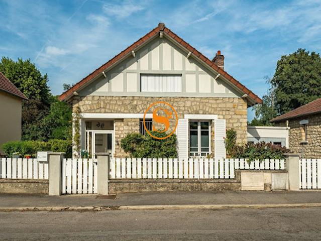 Vente Maison 4 pièces 93.41 m2 Senlis