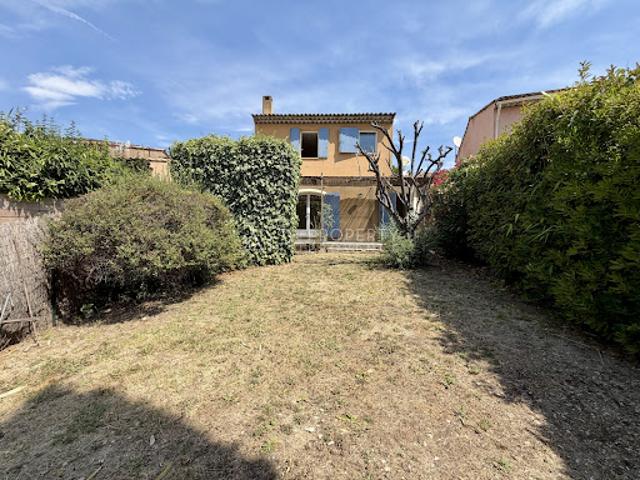 Vente Maison 4 pièces 93 m2 Lourmarin