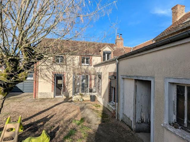 Vente Maison 4 pièces 93 m2 Mont Saint Sulpice
