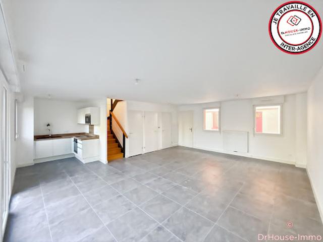 Vente Maison 4 pièces 94.31 m2 Merignac