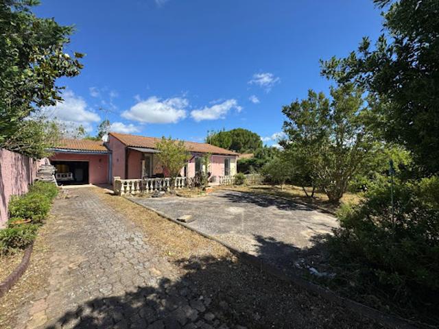 Vente Maison 4 pièces 94.8 m2 Nézignan l'Evêque