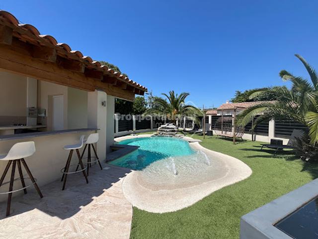 Vente Maison 4 pièces 94 m2 Tarascon
