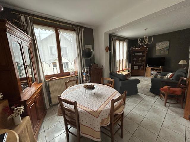 Vente Maison 4 pièces 95.87 m2 Viroflay
