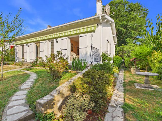 Vente Maison 4 pièces 95 m2 Cambo les Bains