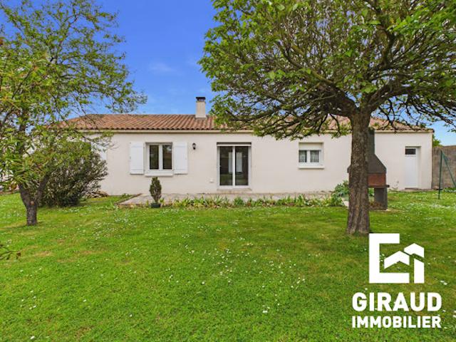 Vente Maison 4 pièces 95 m2 Fontenay le Comte