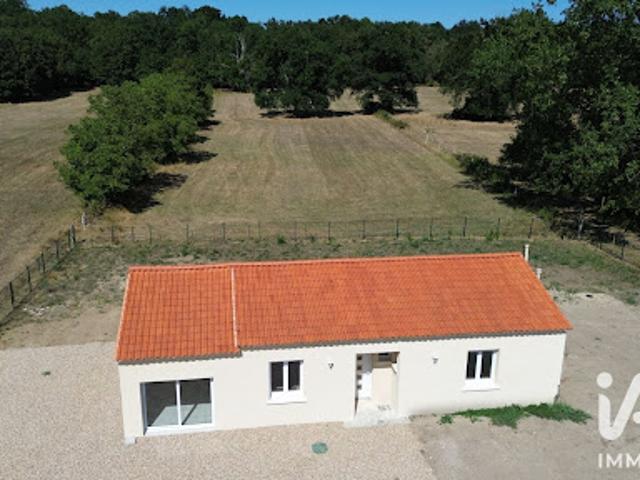 Vente Maison 4 pièces 95 m2 La Roche Chalais