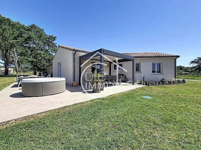 Vente Maison 4 pièces 95 m2 Lamothe Montravel