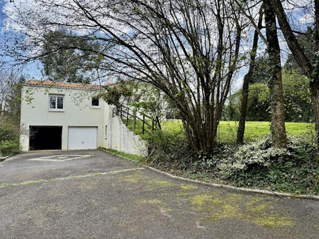 Vente Maison 4 pièces 95 m2 Le Girouard