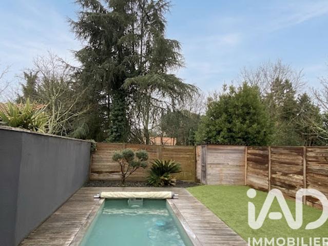 Vente Maison 4 pièces 95 m2 Merignac