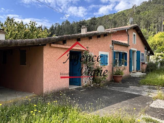 Vente Maison 4 pièces 95 m2 Saint Florent sur Auzonnet
