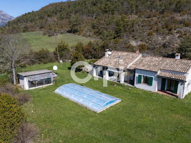Vente Maison 4 pièces 95 m2 Trigance