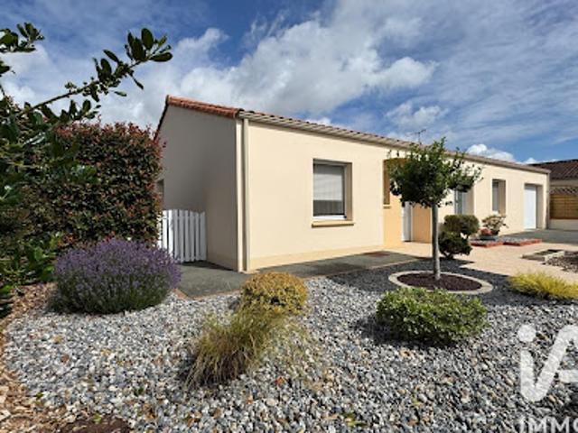 Vente Maison 4 pièces 95 m2 Vendrennes