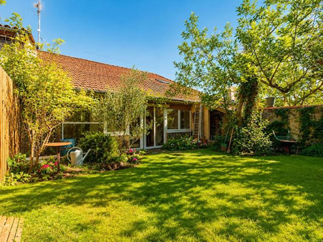 Vente Maison 4 pièces 96 m2 Begles